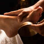 massage_formation_academie_ecole_privee_mons_singapourien_massage_pieds_bol_kansu_relaxation_energetique