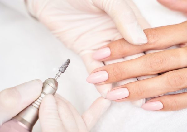 formation modelage d ongles massage_formation_academie_ecole_privee_mons_modelage_ongles_onglerie_gainage_french_manucure